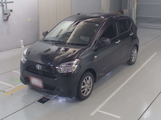 3042 Toyota Pixis epoch LA350A 2018 г. (CAA Chubu)